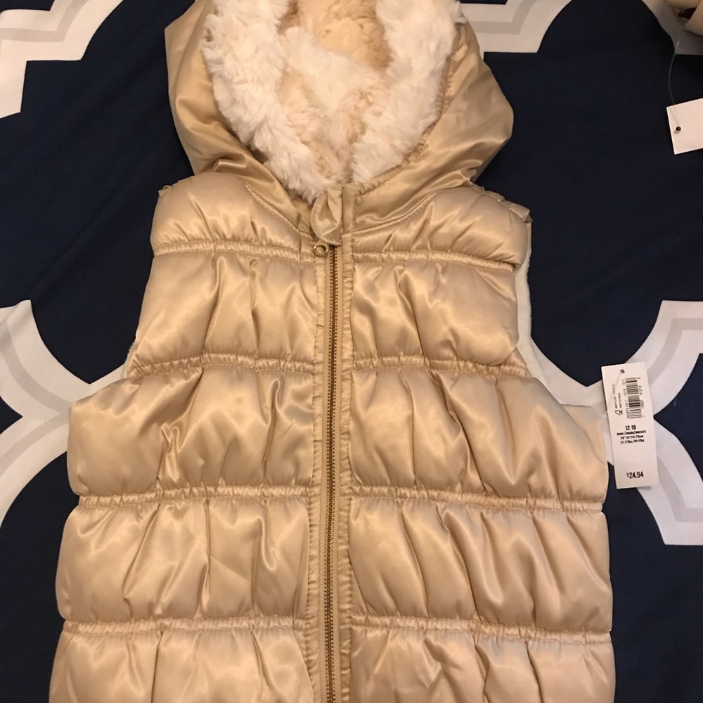 NWT Old Navy gold vest 12-18 months